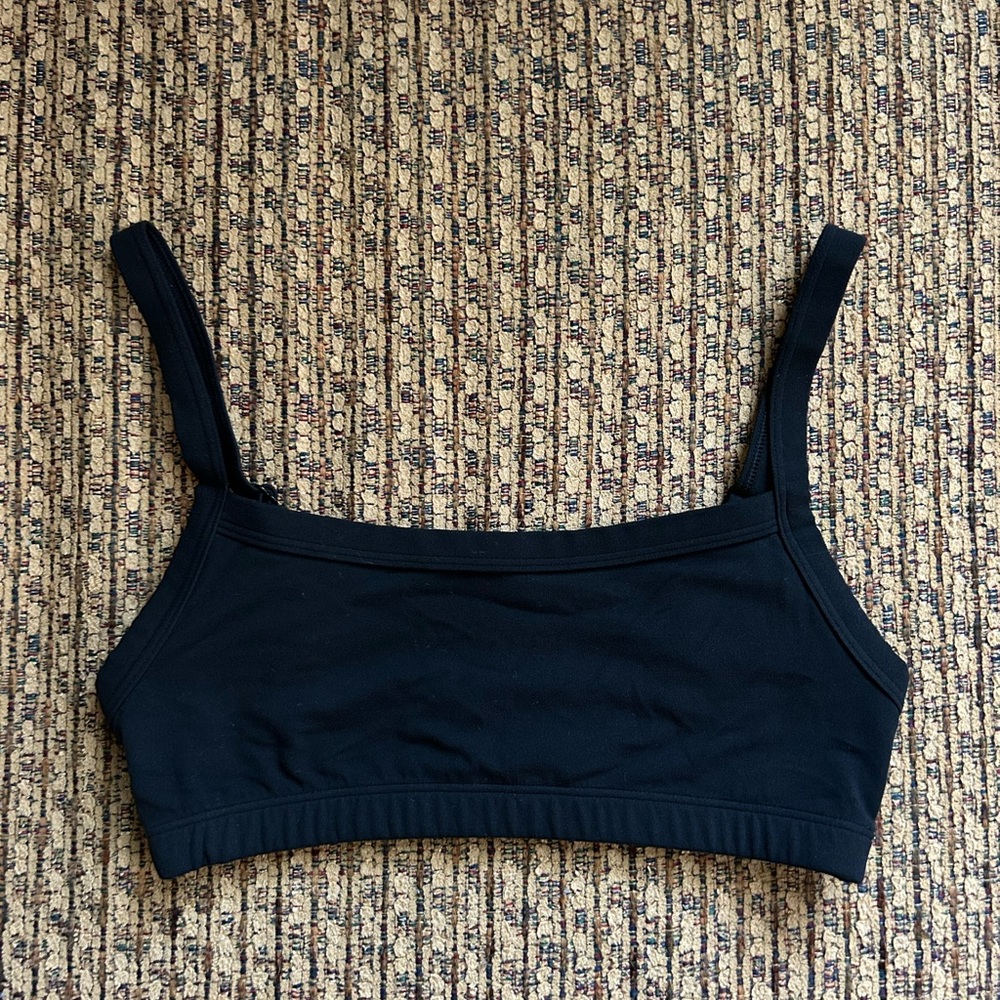 Aritzia BUTTER Tumbler Bra Top